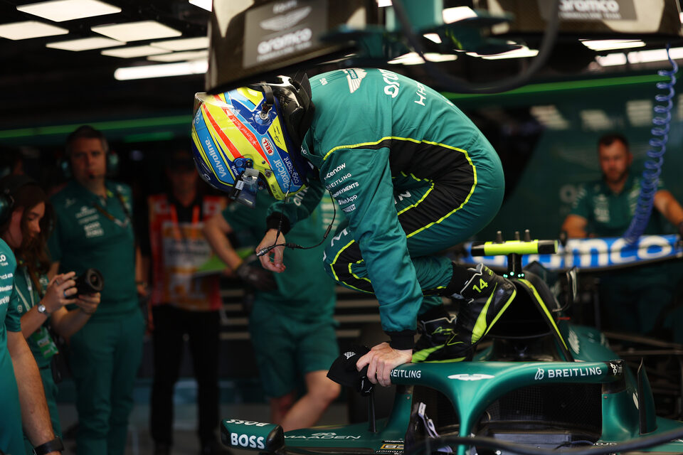 Fernando Alonso in the Aston Martin F1 garage at Circuit Gilles Villeneuve